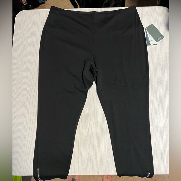 Lysse Ponte Leggings - Picture 1 of 8